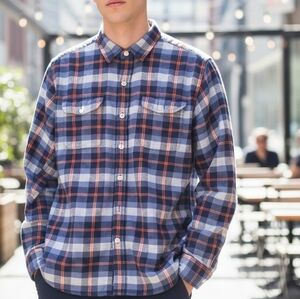 The Normal Brand Mid-weight Conrad Navy Plaid Button up Shirt M
